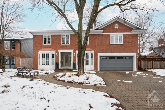 33 Fox Hunt Avenue, House detached with 6 bedrooms, 6 bathrooms and 6 parking in Ottawa ON | Image 1