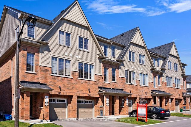 88 - 194 Royal Northern Path, Townhouse with 3 bedrooms, 3 bathrooms and 2 parking in Oshawa ON | Image 1