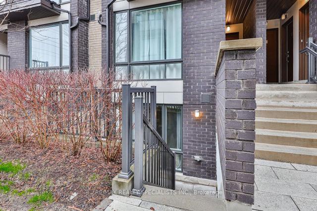 53 - 28 Fieldway Rd, Townhouse with 2 bedrooms, 1 bathrooms and 1 parking in Toronto ON | Image 11