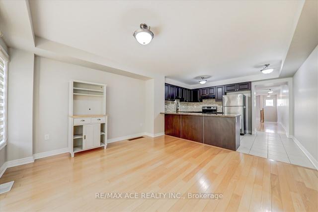 7 De Jong St, House attached with 4 bedrooms, 4 bathrooms and 1 parking in Toronto ON | Image 6