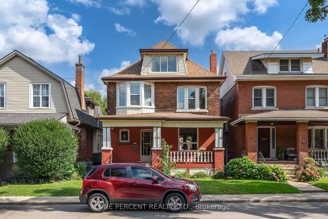 49 Spadina Ave, House detached with 4 bedrooms, 3 bathrooms and 3 parking in Hamilton ON | Image 12