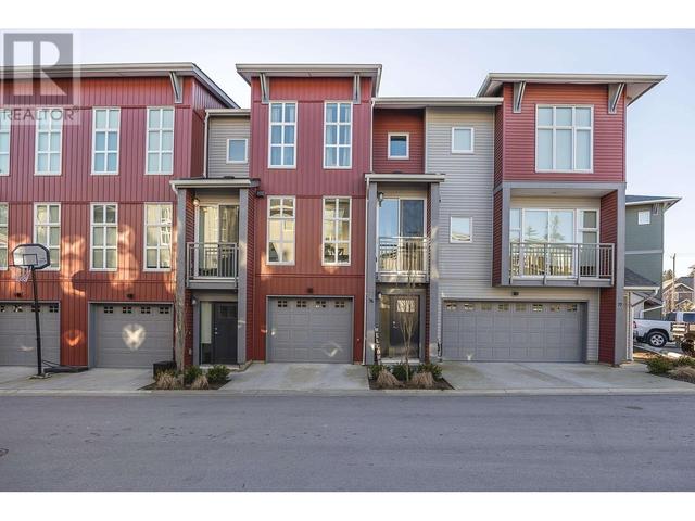 76 - 24076 112 Avenue, House attached with 3 bedrooms, 3 bathrooms and 2 parking in Maple Ridge BC | Image 2