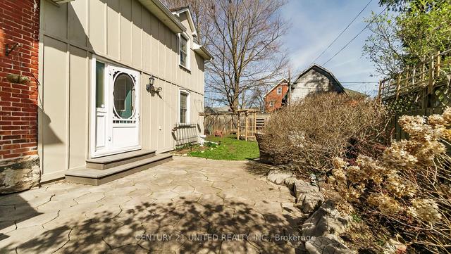 470 Donegal St, House detached with 4 bedrooms, 2 bathrooms and 3 parking in Peterborough ON | Image 31