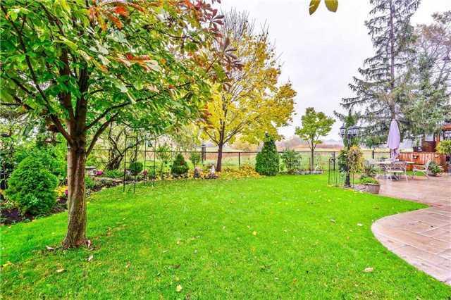 52 Treeline Blvd, House detached with 4 bedrooms, 3 bathrooms and 4 parking in Brampton ON | Image 18