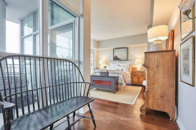 1102 - 1600 Charles St, Condo with 3 bedrooms, 3 bathrooms and 2 parking in Whitby ON | Image 5