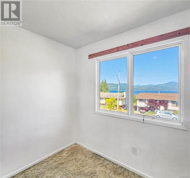 120 Seaview St, House detached with 3 bedrooms, 2 bathrooms and 4 parking in Sayward BC | Image 27