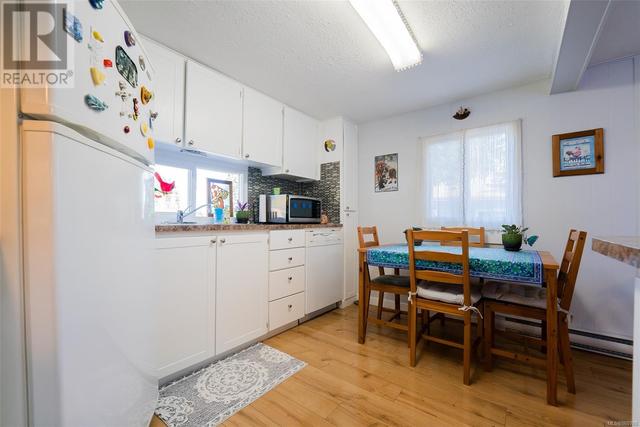 2 - 1074 Old Victoria Rd, House other with 2 bedrooms, 1 bathrooms and 1 parking in Nanaimo BC | Image 32