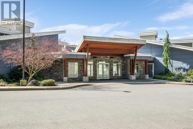 207 - 4960 Songbird Pl, Condo with 1 bedrooms, 1 bathrooms and 1 parking in Nanaimo BC | Image 2