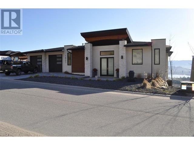 1843 Diamond View Drive, House detached with 4 bedrooms, 3 bathrooms and null parking in West Kelowna BC | Image 1