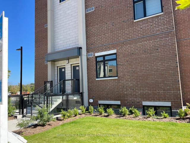 221 - 1070 Douglas Mccurdy Cmn, Townhouse with 3 bedrooms, 3 bathrooms and 2 parking in Mississauga ON | Image 20