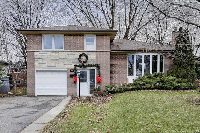 28 Lincoln Green Dr, House detached with 3 bedrooms, 2 bathrooms and 4 parking in Markham ON | Image 1
