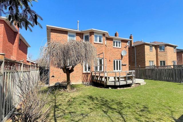 374 Ceremonial Dr, House detached with 4 bedrooms, 4 bathrooms and 4 parking in Mississauga ON | Image 32