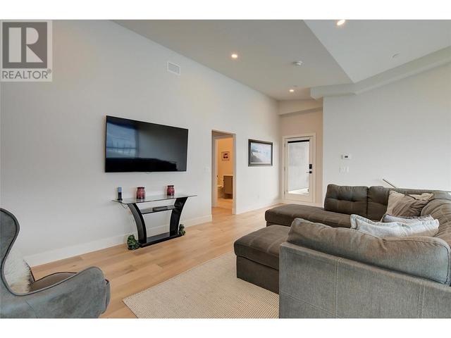 401 - 3475 Granite Close, Condo with 3 bedrooms, 3 bathrooms and 2 parking in Kelowna BC | Image 44