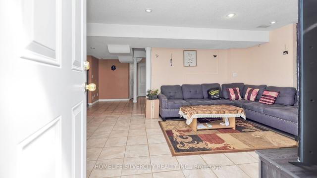 155 Whitwell Dr, House detached with 4 bedrooms, 4 bathrooms and 6 parking in Brampton ON | Image 27