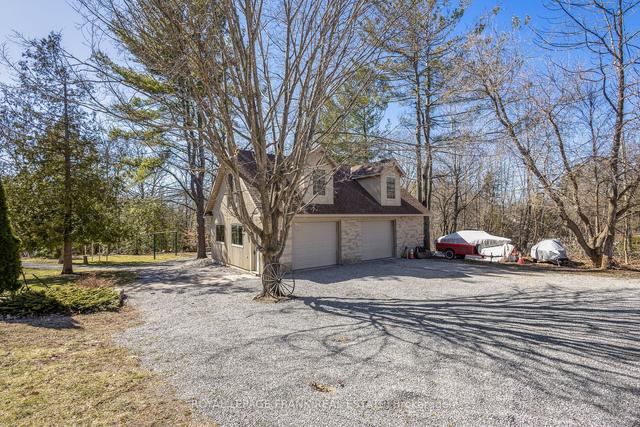 229 Louisa St, House detached with 3 bedrooms, 5 bathrooms and 19 parking in Kawartha Lakes ON | Image 28