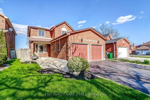 119 Major Wm. Sharpe Dr, House detached with 3 bedrooms, 2 bathrooms and 5 parking in Brampton ON | Card Image