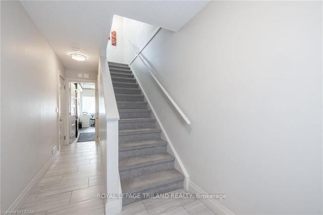 22 - 3025 Singleton Ave, Townhouse with 2 bedrooms, 3 bathrooms and 3 parking in London ON | Image 12