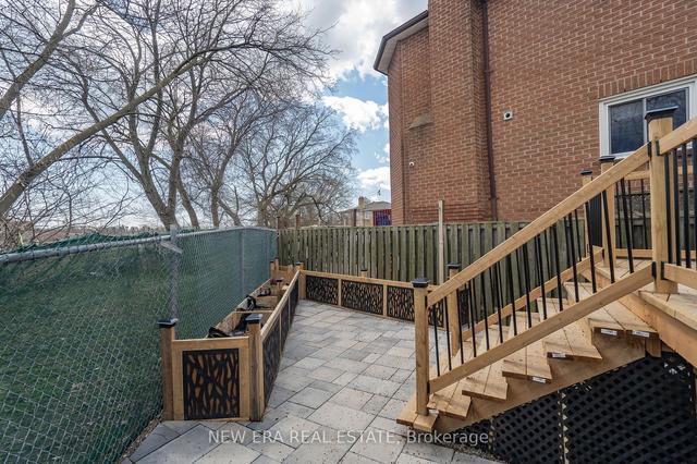 43 Harmony Ave, House detached with 2 bedrooms, 3 bathrooms and 2 parking in Toronto ON | Image 26