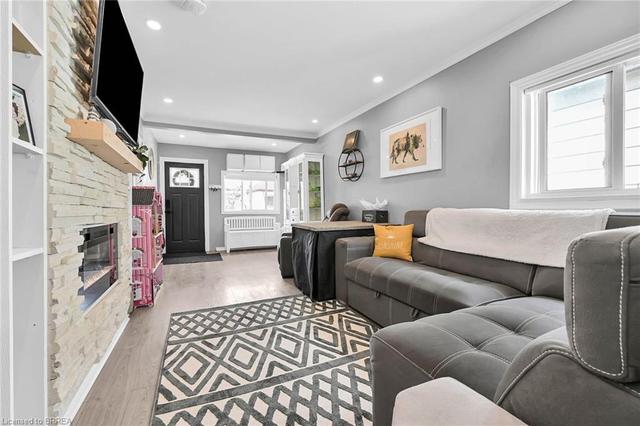 19 East 31st Street, House detached with 2 bedrooms, 1 bathrooms and null parking in Hamilton ON | Image 29