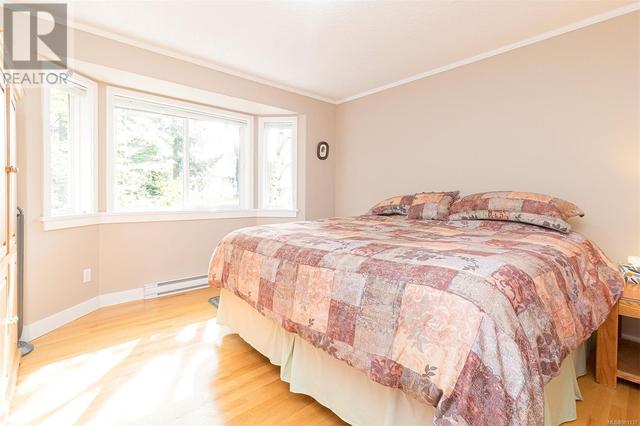772 Treanor Ave, House detached with 5 bedrooms, 4 bathrooms and 6 parking in Langford BC | Image 23