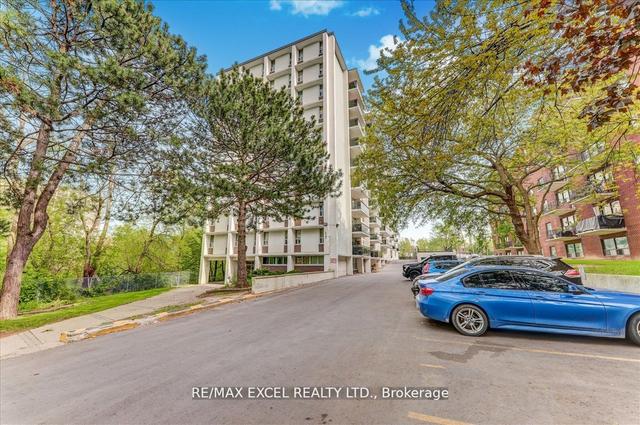 205 - 2245 Eglinton Ave E, Condo with 2 bedrooms, 1 bathrooms and 1 parking in Toronto ON | Image 18