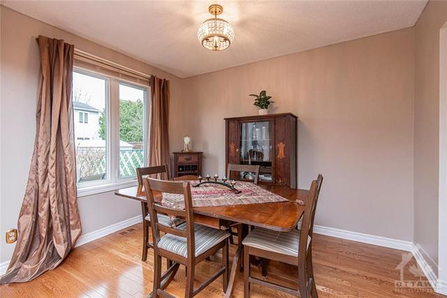1787 D'amour Crescent, House detached with 3 bedrooms, 2 bathrooms and 5 parking in Ottawa ON | Image 6