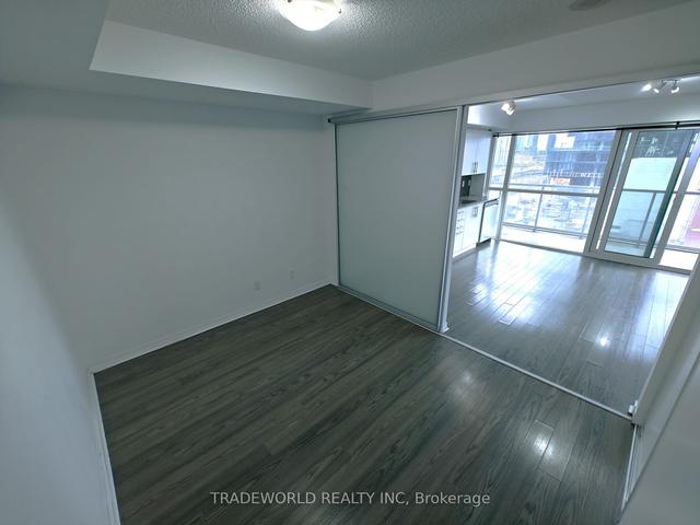 717 - 352 Front St W, Condo with 1 bedrooms, 1 bathrooms and 0 parking in Toronto ON | Image 12