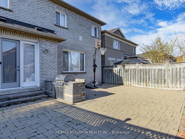 63 Wildberry Cres, House detached with 3 bedrooms, 4 bathrooms and 4 parking in Vaughan ON | Image 33