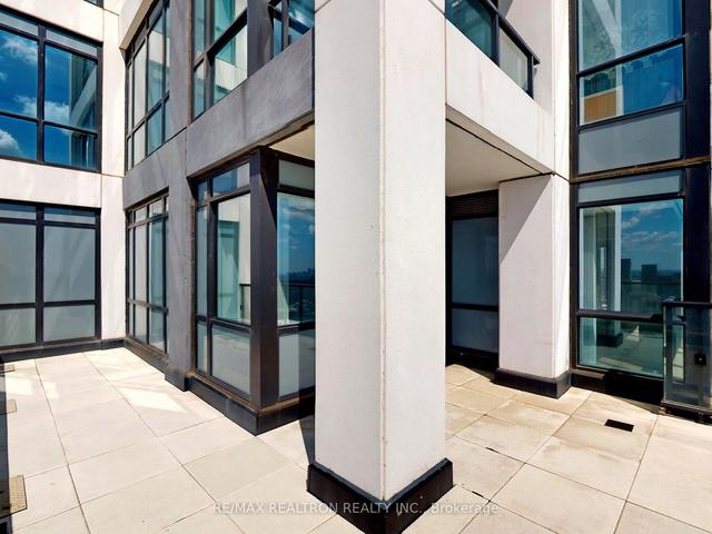3808 - 7 Mabelle Ave, Condo with 2 bedrooms, 3 bathrooms and 1 parking in Toronto ON | Image 33