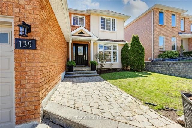 139 Heathwood Heights Dr, House detached with 4 bedrooms, 4 bathrooms and 4 parking in Aurora ON | Image 31