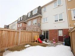 76 Lathbury St, House attached with 3 bedrooms, 3 bathrooms and 2 parking in Brampton ON | Image 6