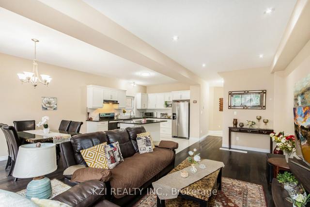 67 Honey St, House detached with 3 bedrooms, 4 bathrooms and 3 parking in Cambridge ON | Image 39