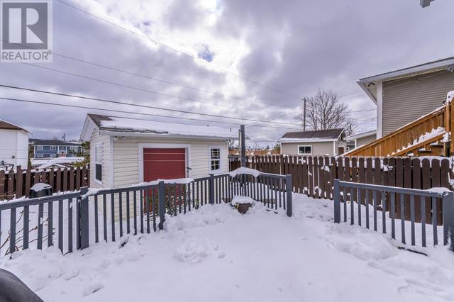 87 Elizabeth Drive, House detached with 3 bedrooms, 1 bathrooms and null parking in Paradise NL | Image 29