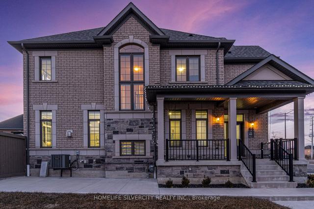 66 Faders Dr, House semidetached with 3 bedrooms, 3 bathrooms and 4 parking in Brampton ON | Image 1