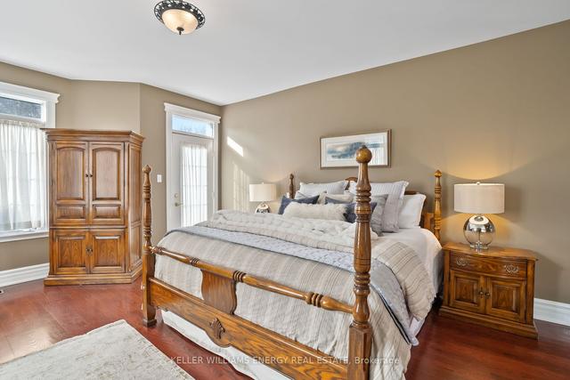 418 Euclid St, House detached with 4 bedrooms, 4 bathrooms and 9 parking in Whitby ON | Image 13