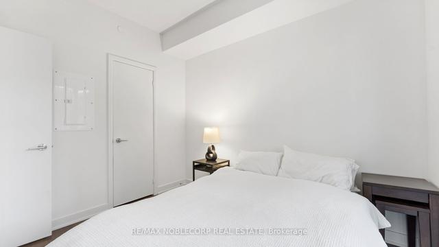 919 - 576 Front St, Condo with 1 bedrooms, 1 bathrooms and 0 parking in Toronto ON | Image 8