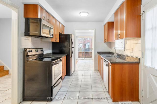 9 Pilot St, House semidetached with 4 bedrooms, 3 bathrooms and 2 parking in Toronto ON | Image 24