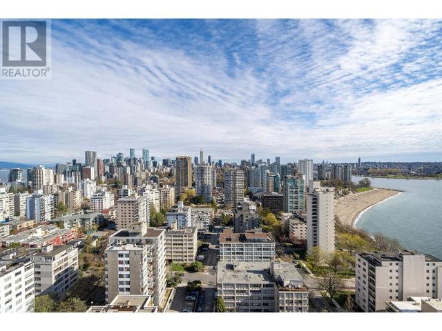 2706 - 2055 Pendrell Street, Condo with 1 bedrooms, 1 bathrooms and 1 parking in Vancouver BC | Image 1