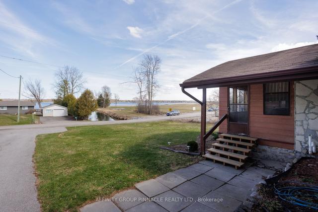 14 Lakeview Cres, House detached with 3 bedrooms, 3 bathrooms and 6 parking in Kawartha Lakes ON | Image 34