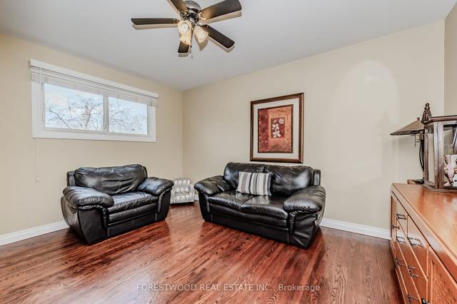 719 Breckenridge Rd, House detached with 3 bedrooms, 2 bathrooms and 5 parking in Mississauga ON | Image 8