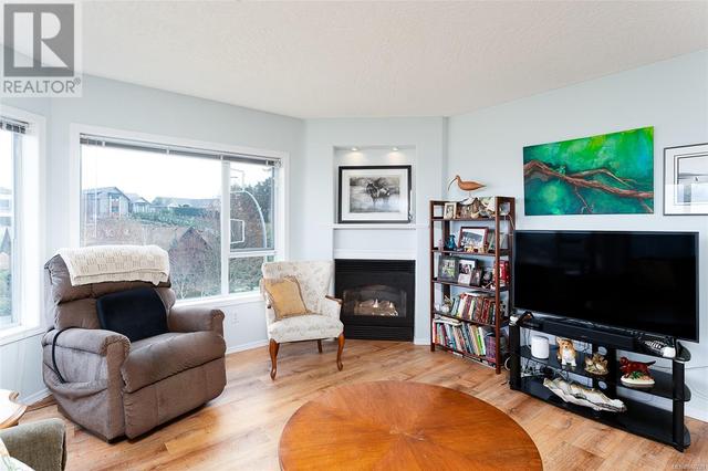 305 - 4965 Vista View Cres, Condo with 2 bedrooms, 2 bathrooms and 1 parking in Nanaimo BC | Image 13