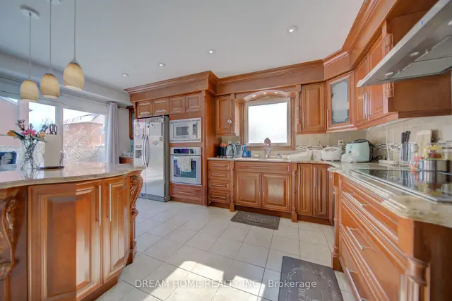 17 Caldbeck Ave, House detached with 4 bedrooms, 4 bathrooms and 6 parking in Markham ON | Image 16
