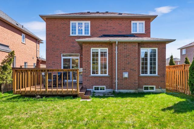 76 Deerwood Cres, House detached with 3 bedrooms, 3 bathrooms and 4 parking in Richmond Hill ON | Image 32