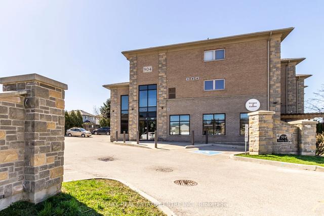 104 - 904 Paisley Rd, Condo with 1 bedrooms, 1 bathrooms and 1 parking in Guelph ON | Image 13