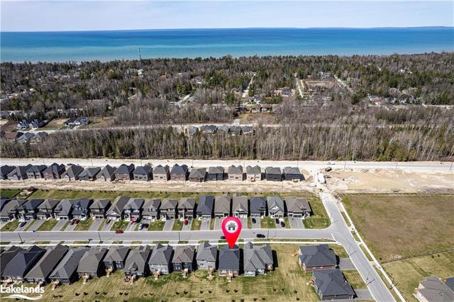 9 Simona Avenue, House detached with 2 bedrooms, 2 bathrooms and 4 parking in Wasaga Beach ON | Image 32