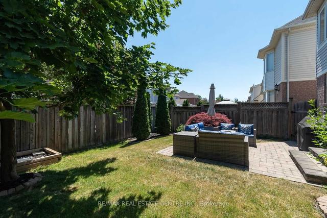 1658 Clark Blvd, House detached with 3 bedrooms, 4 bathrooms and 2 parking in Milton ON | Image 32