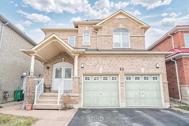 8 Alfonso Cres, House detached with 4 bedrooms, 4 bathrooms and 6 parking in Brampton ON | Image 35