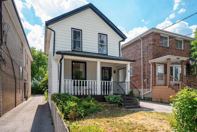 76 Burlington St, House detached with 3 bedrooms, 2 bathrooms and 2 parking in Toronto ON | Image 1