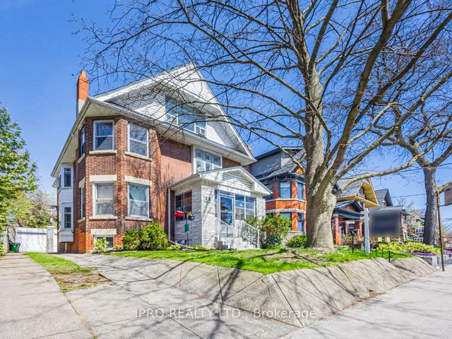 28 Hurndale Ave, House detached with 5 bedrooms, 4 bathrooms and 4 parking in Toronto ON | Image 1