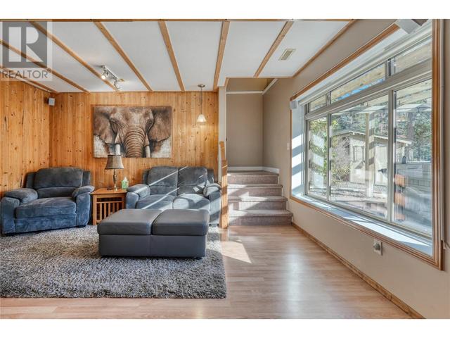 5203 Silver Court, House detached with 4 bedrooms, 2 bathrooms and 12 parking in Peachland BC | Image 19